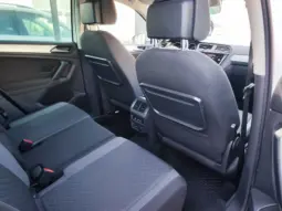 
										VOLKSWAGEN TIGUAN full									