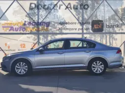 
										VOLKSWAGEN PASSAT full									