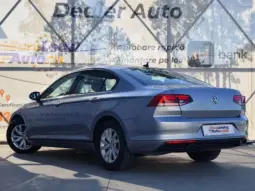 
										VOLKSWAGEN PASSAT full									