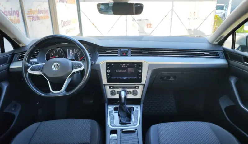 
								VOLKSWAGEN PASSAT full									