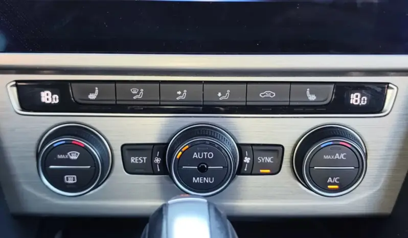 
								VOLKSWAGEN PASSAT full									