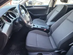 
										VOLKSWAGEN PASSAT full									