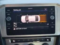 
										VOLKSWAGEN PASSAT full									