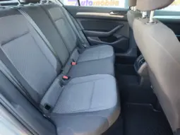 
										VOLKSWAGEN PASSAT full									