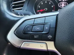 
										VOLKSWAGEN PASSAT full									