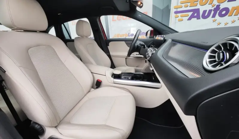 
								MERCEDES BENZ GLA full									