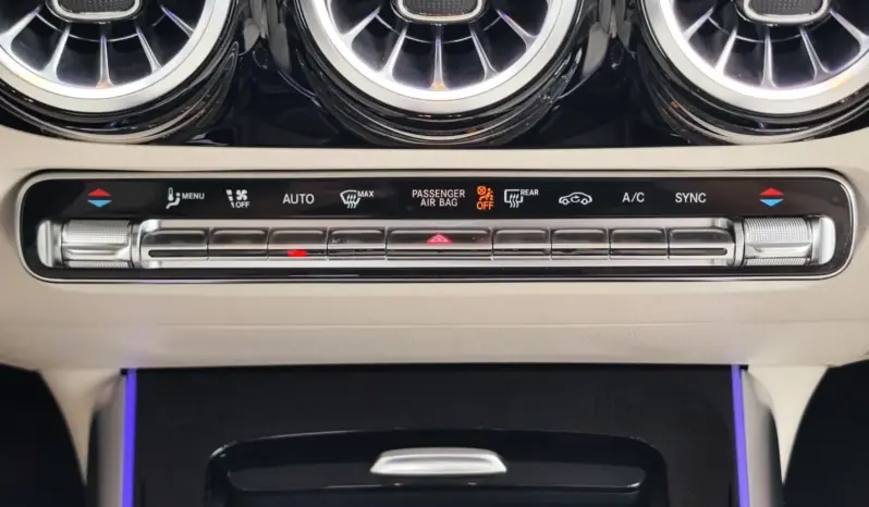 
								MERCEDES BENZ GLA full									