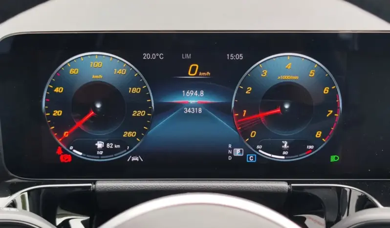 
								MERCEDES BENZ GLA full									