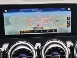 
										MERCEDES BENZ GLA full									