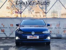 
										VOLKSWAGEN POLO full									