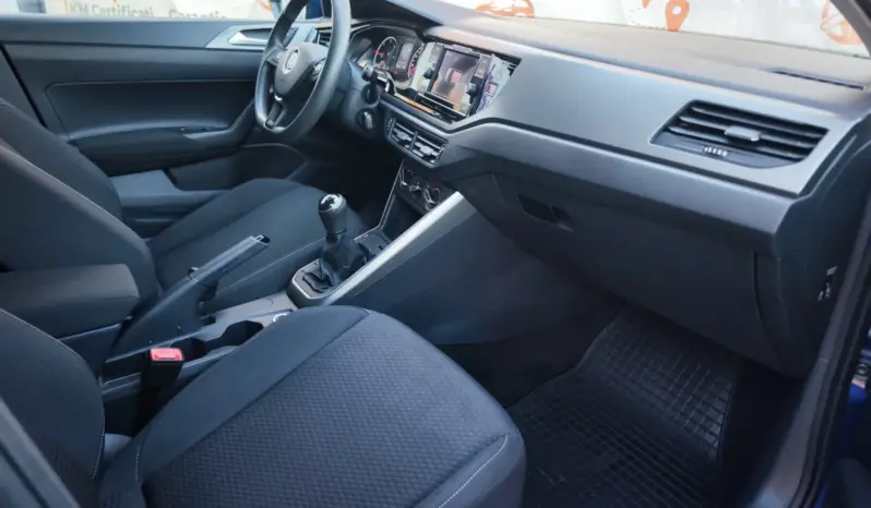 
								VOLKSWAGEN POLO full									