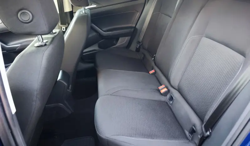 
								VOLKSWAGEN POLO full									