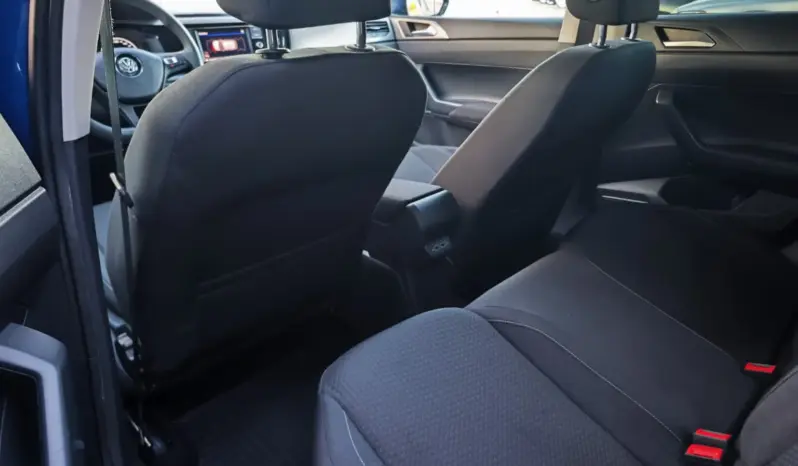 
								VOLKSWAGEN POLO full									