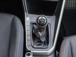 
										VOLKSWAGEN POLO full									