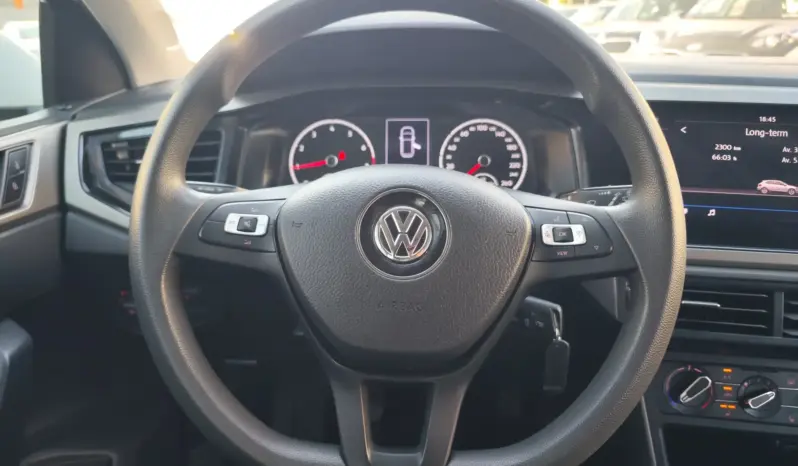 
								VOLKSWAGEN POLO full									
