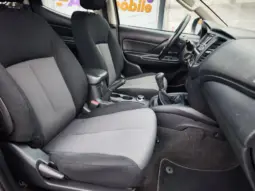 
										MITSUBISHI L200 full									