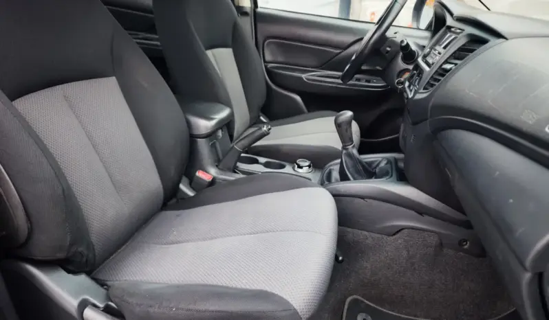 
								MITSUBISHI L200 full									