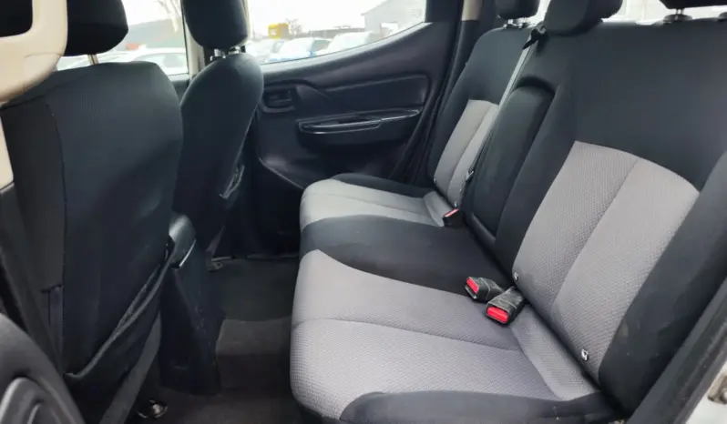 
								MITSUBISHI L200 full									