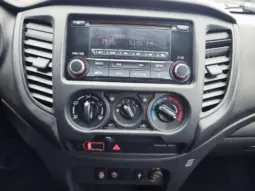 
										MITSUBISHI L200 full									