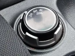 
										MITSUBISHI L200 full									