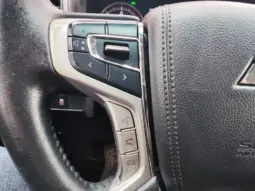 
										MITSUBISHI L200 full									