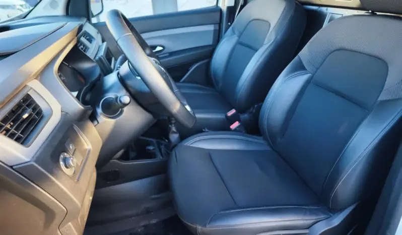 
								RENAULT EXPRESS full									