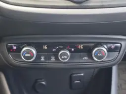 
										OPEL CROSSLAND X full									