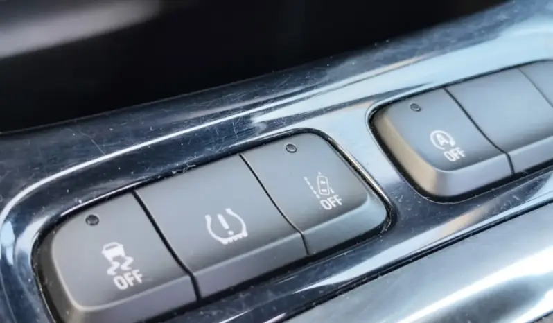 
								OPEL CROSSLAND X full									