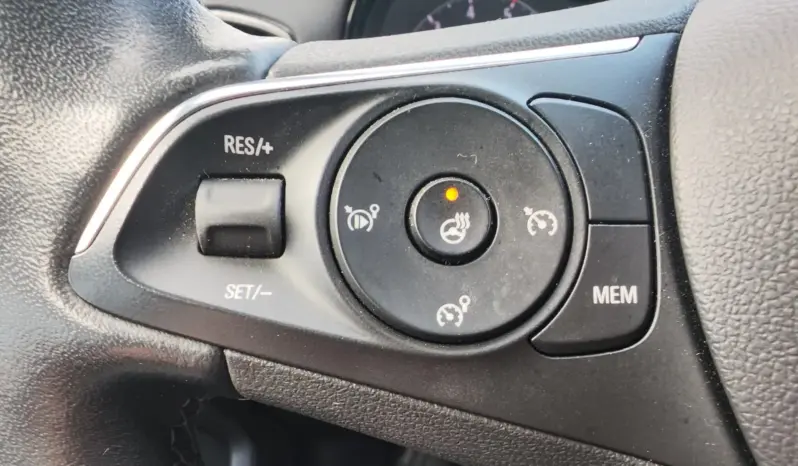 
								OPEL CROSSLAND X full									