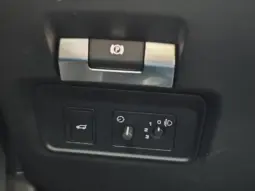 
										LAND ROVER RANGE ROVER EVOQUE full									