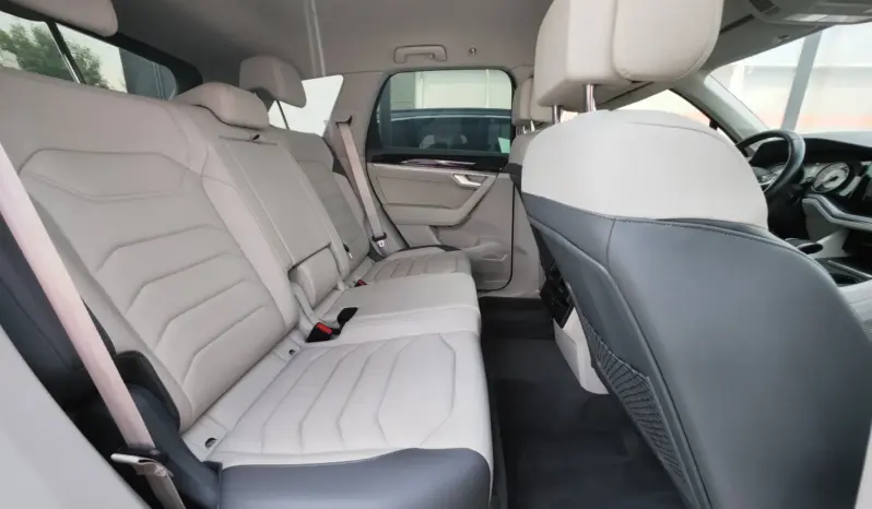 
								VOLKSWAGEN TOUAREG full									