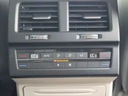 
										VOLKSWAGEN TOUAREG full									