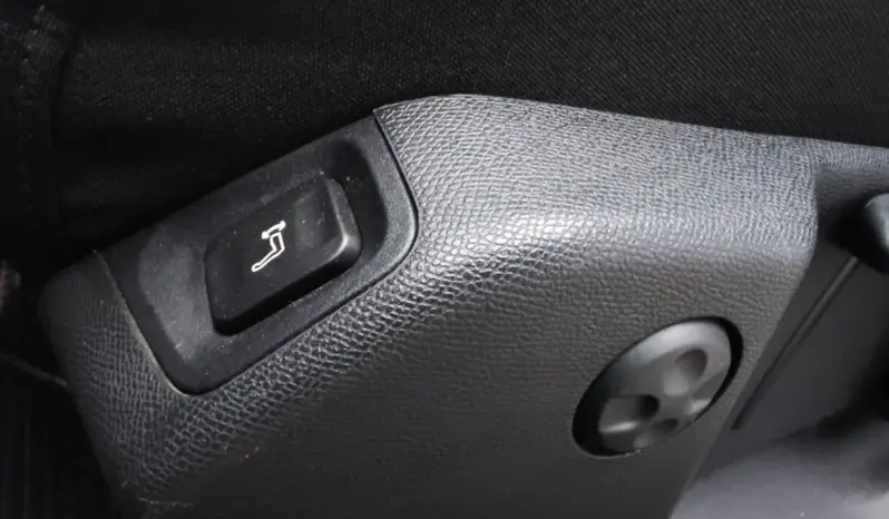 
								DS AUTOMOBILES DSA DS7 CROSSBACK full									