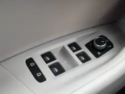 
										VOLKSWAGEN TOUAREG full									