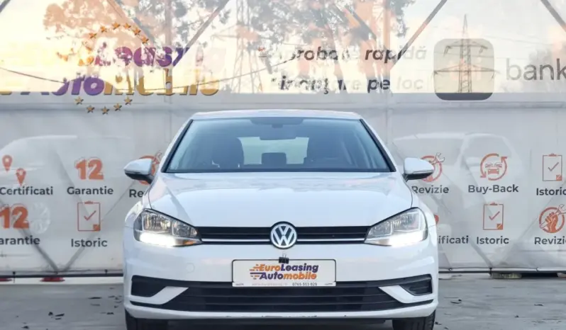 
								VOLKSWAGEN GOLF full									