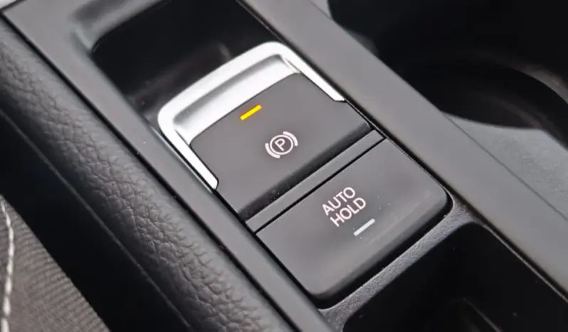 
								VOLKSWAGEN GOLF full									