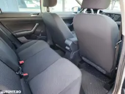 
										VOLKSWAGEN POLO full									