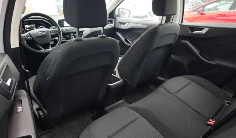
								FORD FOCUS full									