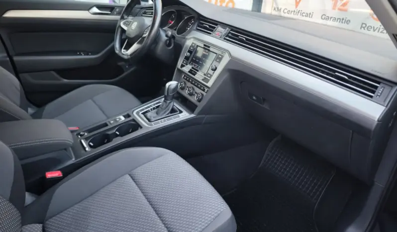 
								VOLKSWAGEN PASSAT full									