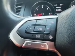 
										VOLKSWAGEN PASSAT full									