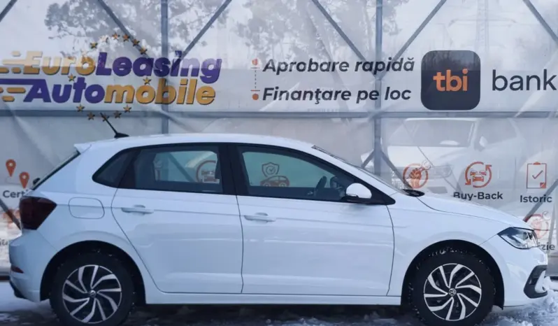 
								VOLKSWAGEN POLO full									