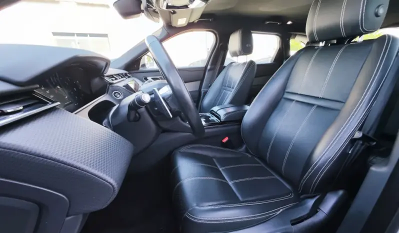 
								LAND ROVER RANGE ROVER VELAR full									