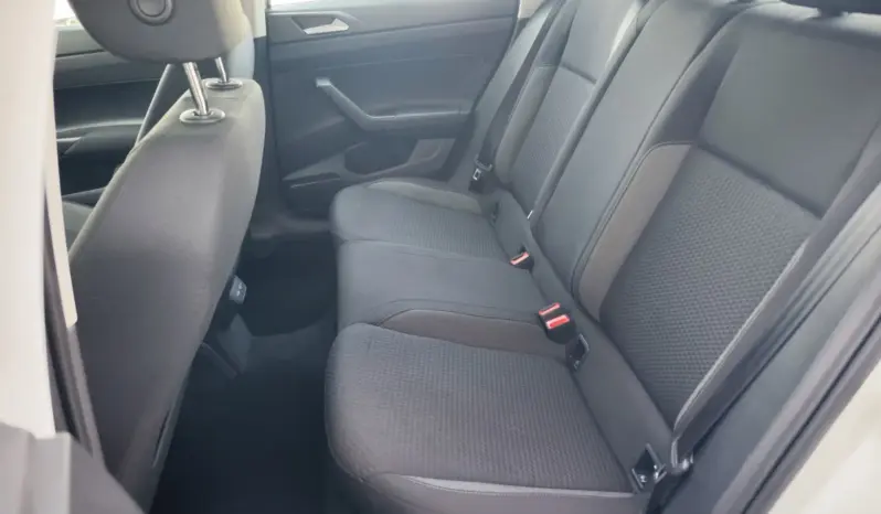 
								VOLKSWAGEN POLO full									