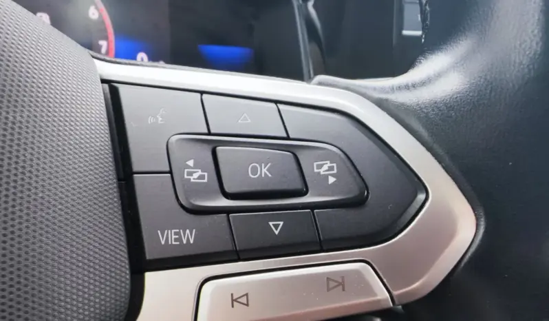 
								VOLKSWAGEN POLO full									