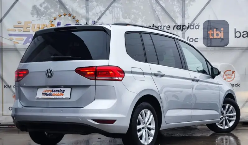 
								VOLKSWAGEN TOURAN full									