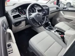 
										VOLKSWAGEN TOURAN full									