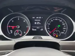 
										VOLKSWAGEN TOURAN full									