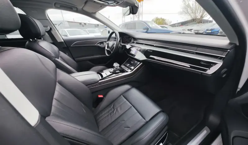
								AUDI A8 full									