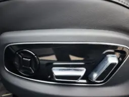 
										AUDI A8 full									