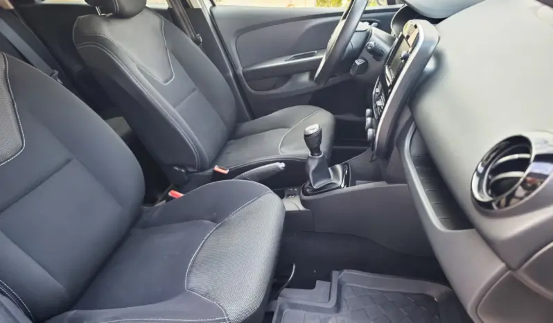 
								RENAULT CLIO full									